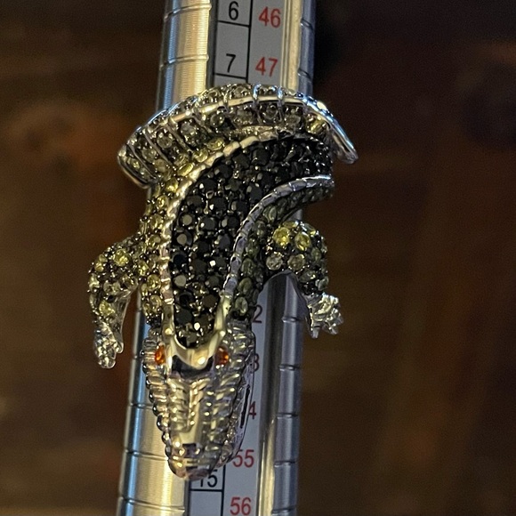 Alligator Ring in Silver with Stones Size 5 NWOT - Picture 8 of 8